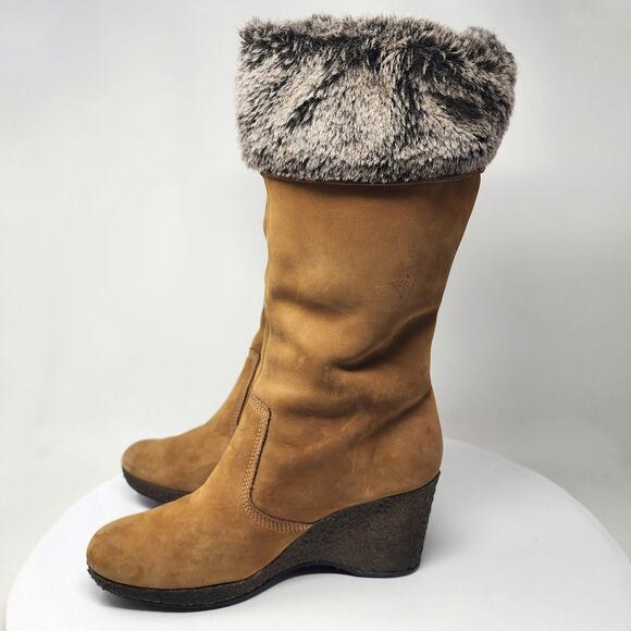 Timberland Monogram Tall Boot Women 8M Tan Wheat Suede Faux Fur Trim Wedge 86334 - Picture 8 of 12